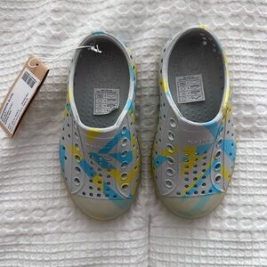 NWT Native Kids Water Shoes - Gray, Blue, Yellow